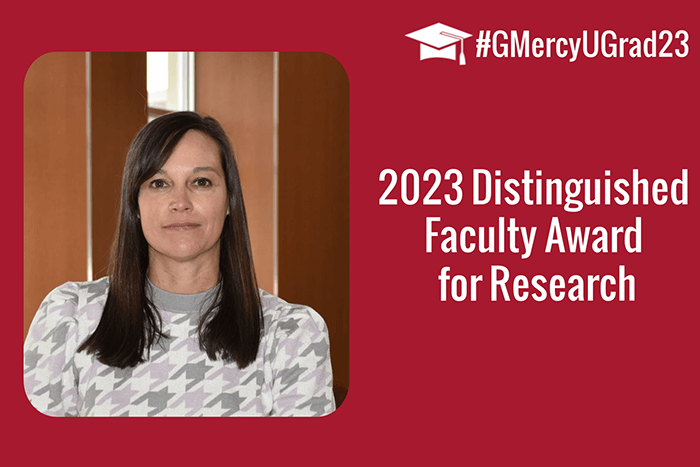 Tiffany Cresswell-Yeager Receives Faculty Distinguished Research Award