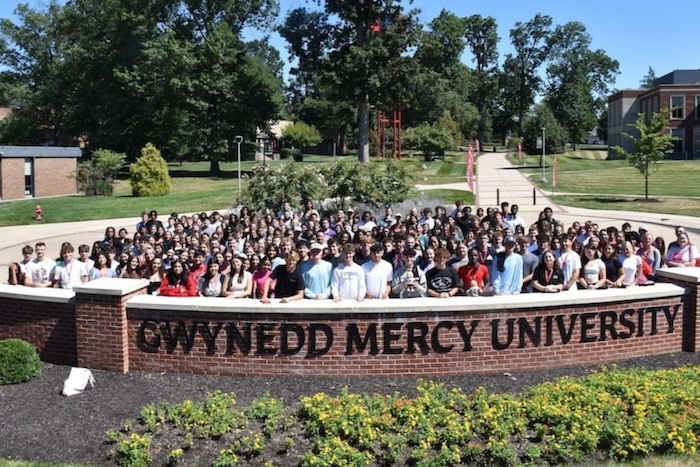 Fall 2025 Orientation Class Photo