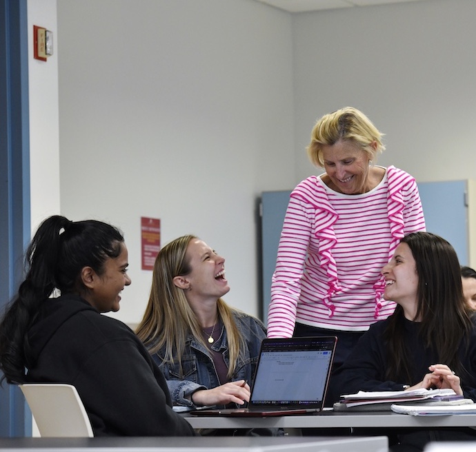 Professor Tricia Brown O'Hara with students