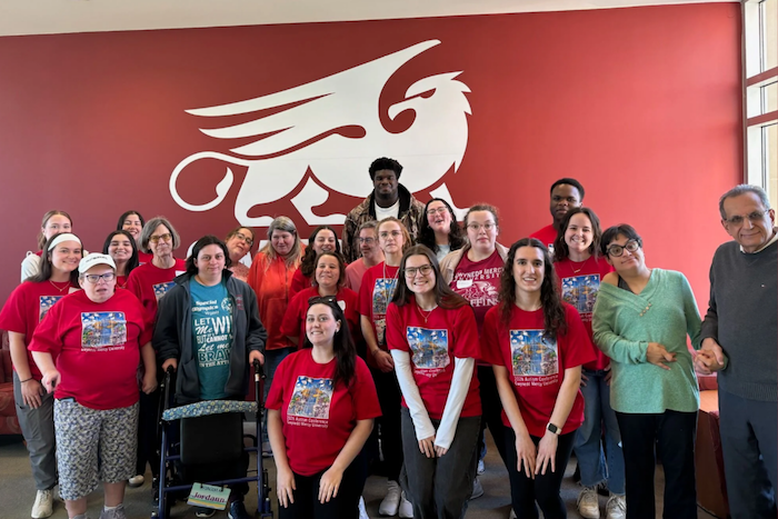 Philadelphia Eagles Jordan Davis with GMercyU Best Buddies Group