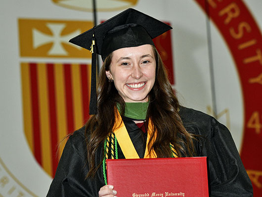 Catharine Hay '21